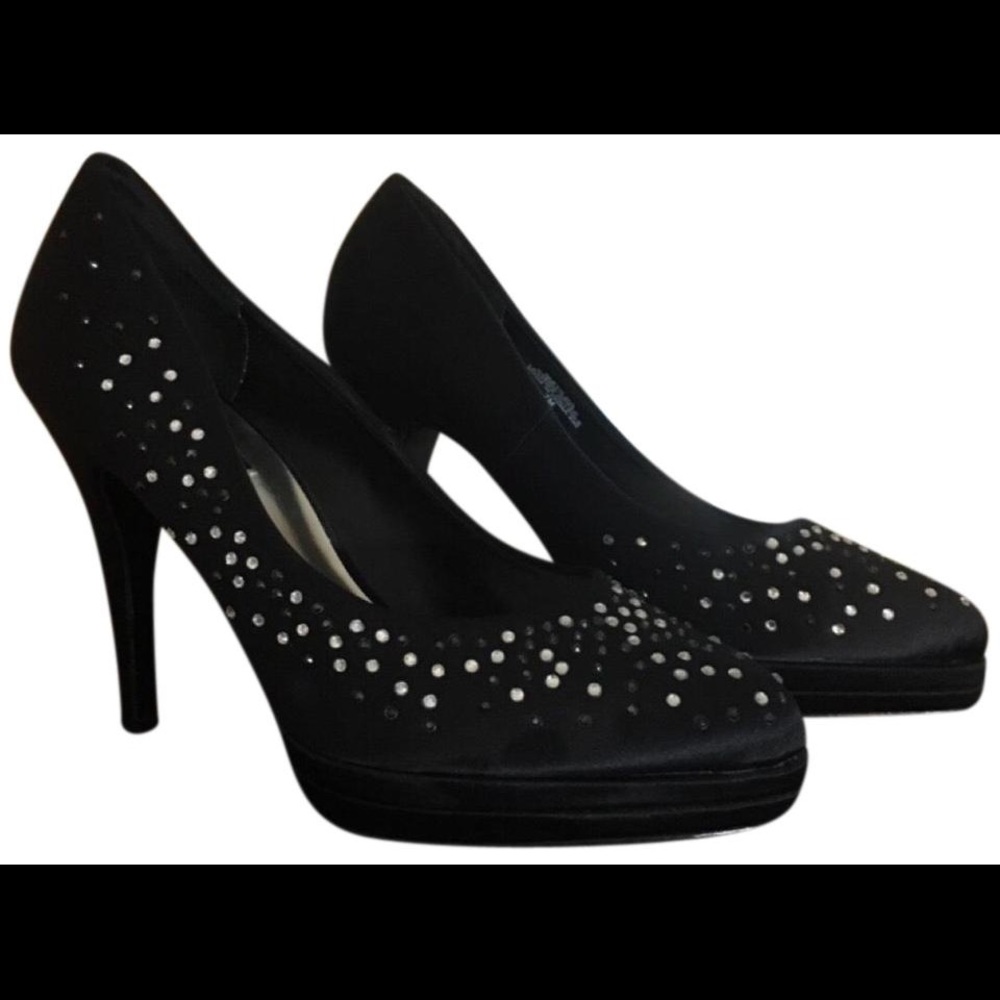NWT WHBM Matilda Heel, 8